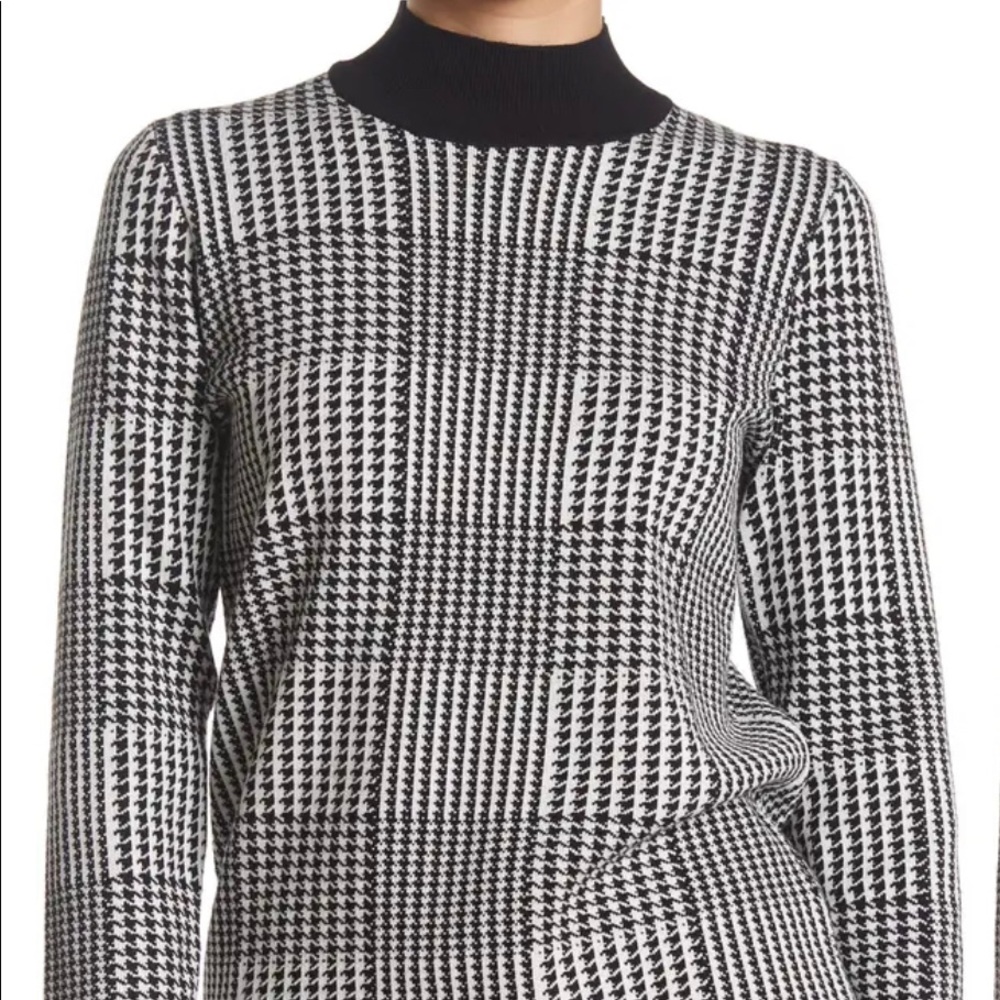Tahari Turtleneck Sweater